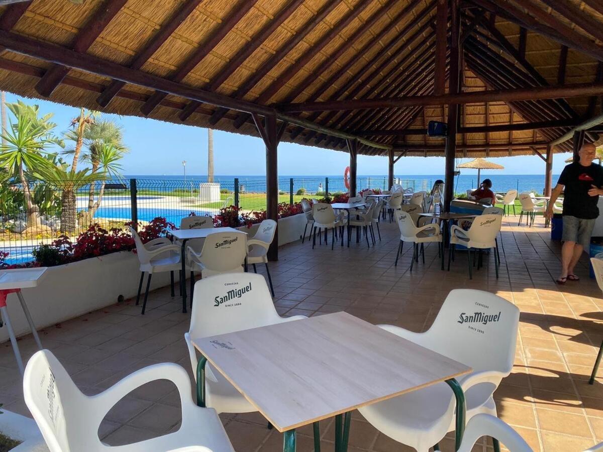 Sitio de Calahonda Mi Capricho, Beachfront, Grownfloor, Private Garden & Terrace מראה חיצוני תמונה