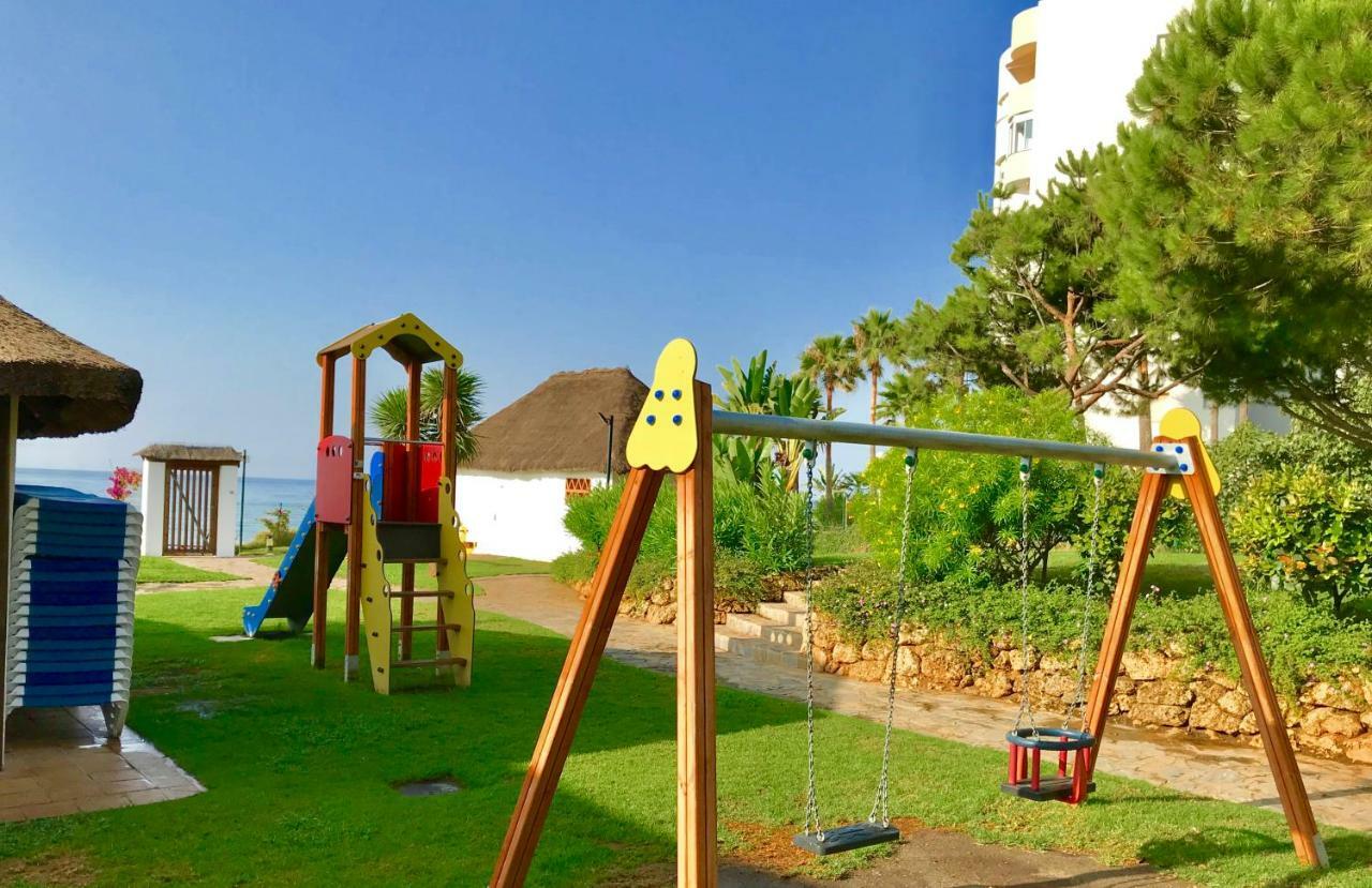 Sitio de Calahonda Mi Capricho, Beachfront, Grownfloor, Private Garden & Terrace מראה חיצוני תמונה