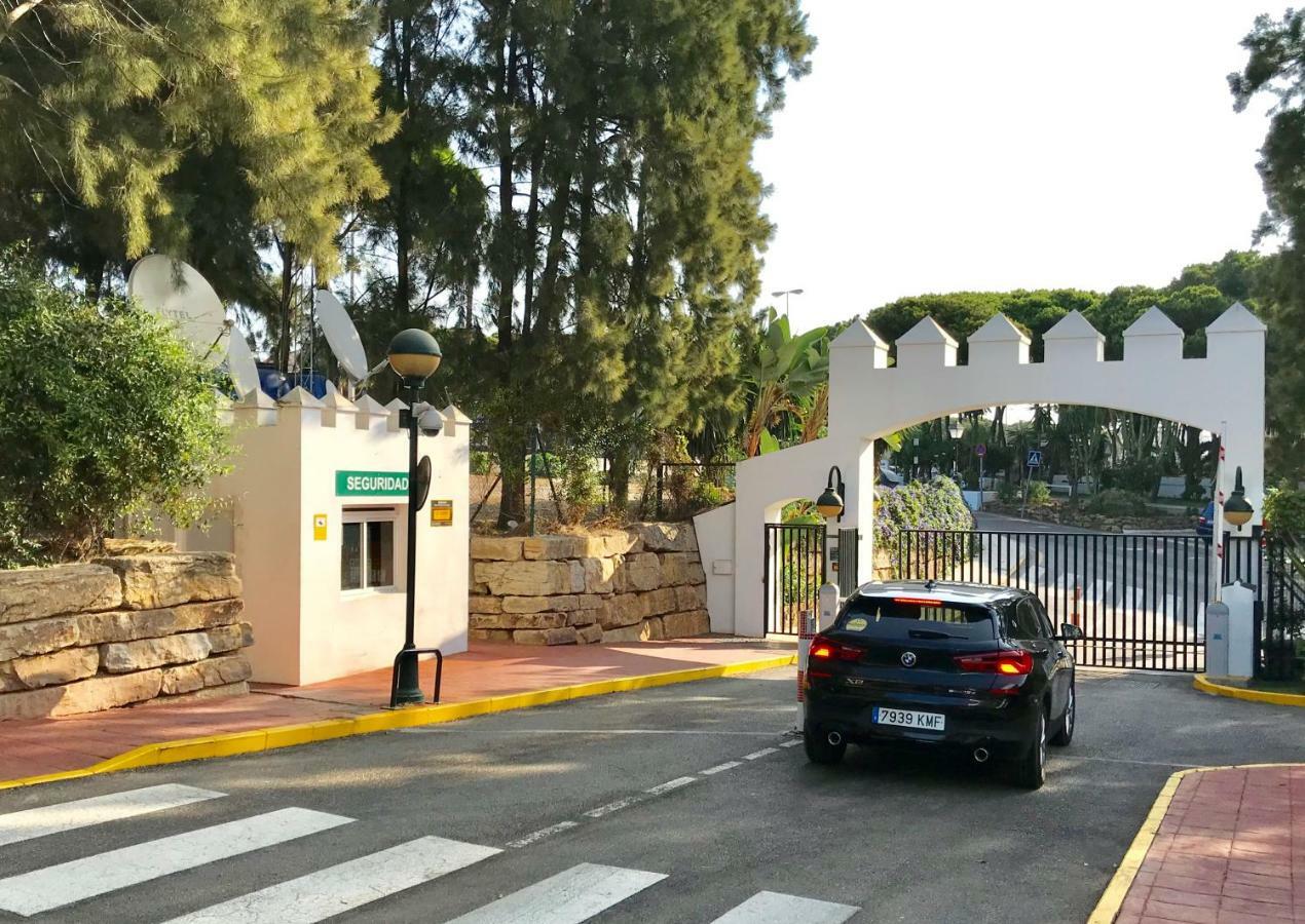 Sitio de Calahonda Mi Capricho, Beachfront, Grownfloor, Private Garden & Terrace מראה חיצוני תמונה