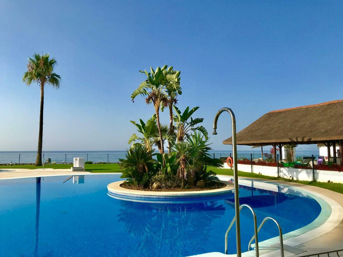 Sitio de Calahonda Mi Capricho, Beachfront, Grownfloor, Private Garden & Terrace מראה חיצוני תמונה