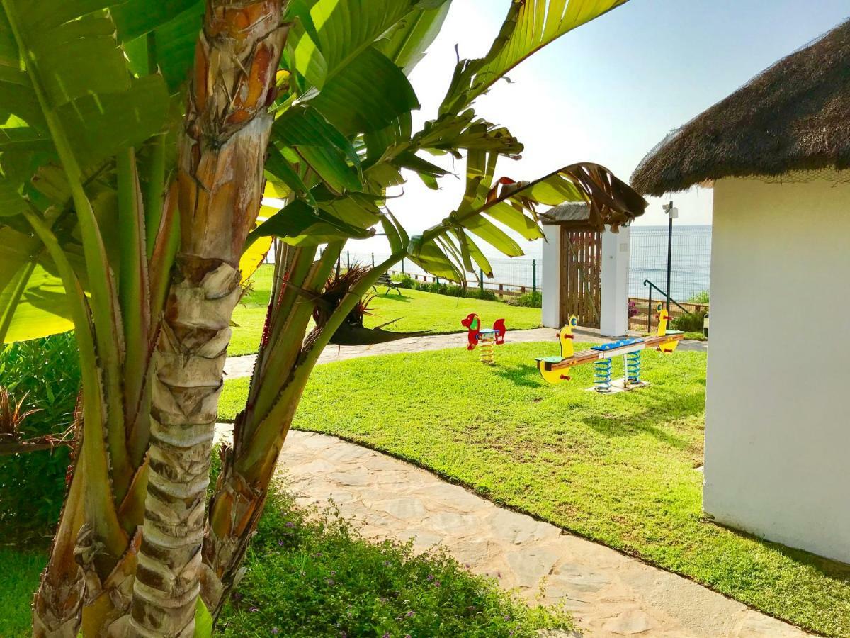 Sitio de Calahonda Mi Capricho, Beachfront, Grownfloor, Private Garden & Terrace מראה חיצוני תמונה