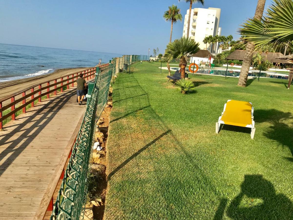 Sitio de Calahonda Mi Capricho, Beachfront, Grownfloor, Private Garden & Terrace מראה חיצוני תמונה