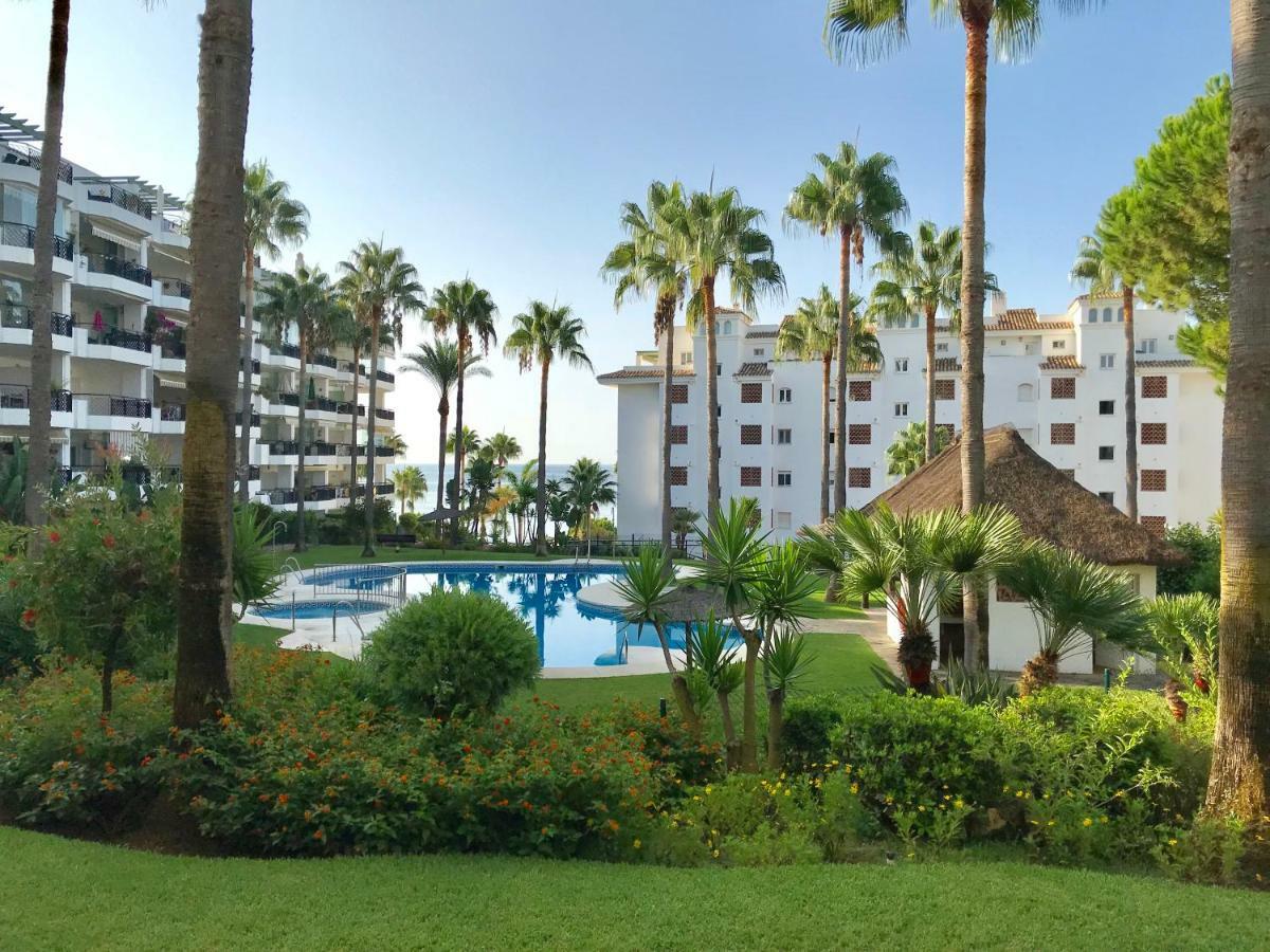 Sitio de Calahonda Mi Capricho, Beachfront, Grownfloor, Private Garden & Terrace מראה חיצוני תמונה