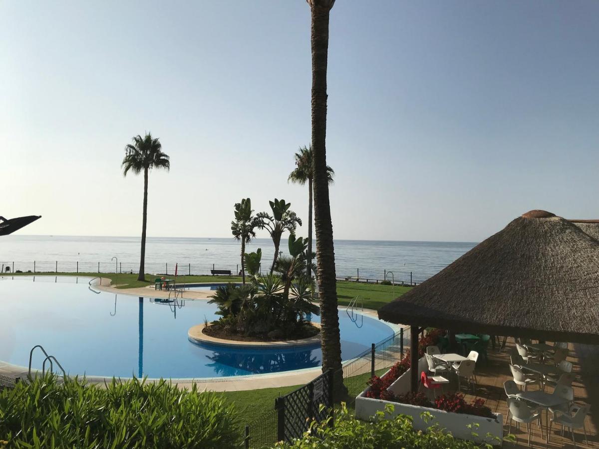 Sitio de Calahonda Mi Capricho, Beachfront, Grownfloor, Private Garden & Terrace מראה חיצוני תמונה