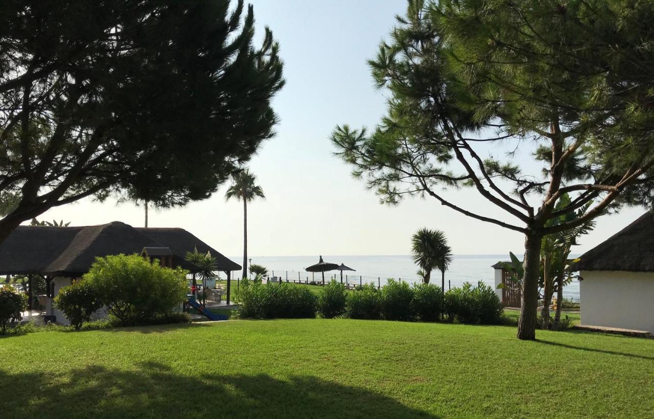 Sitio de Calahonda Mi Capricho, Beachfront, Grownfloor, Private Garden & Terrace מראה חיצוני תמונה