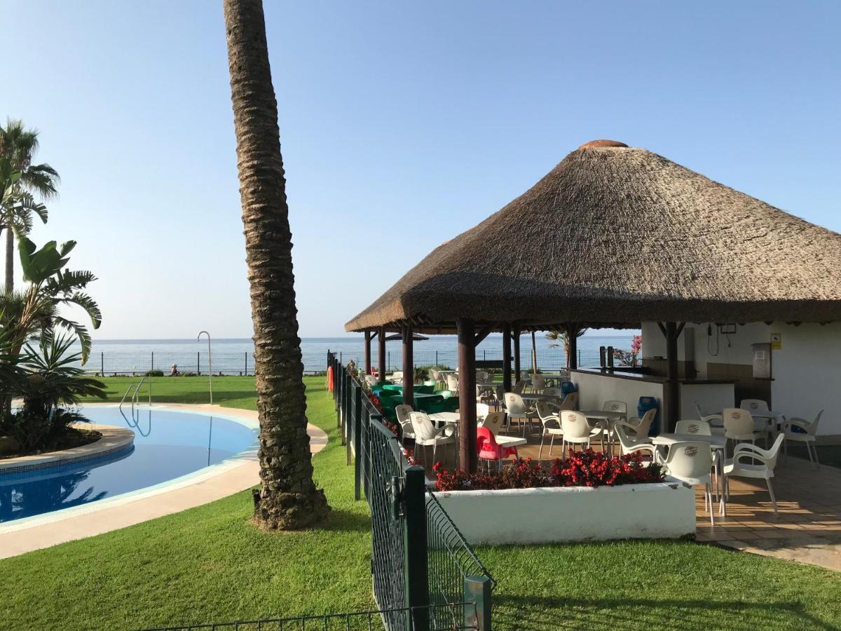 Sitio de Calahonda Mi Capricho, Beachfront, Grownfloor, Private Garden & Terrace מראה חיצוני תמונה